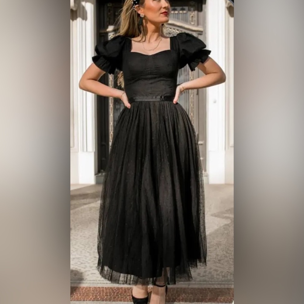 Ivy City Co Black Ballerina Dress